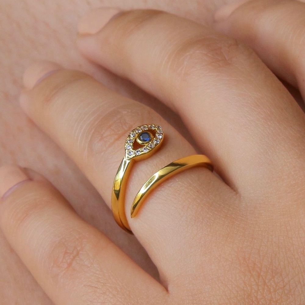 ✨NEW✨18K Gold Plated Evil Eye Wrap Ring